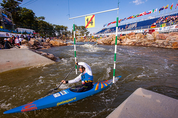 SEP 18 Whitewater Slalom - ICF Canoe Slalom World Championships